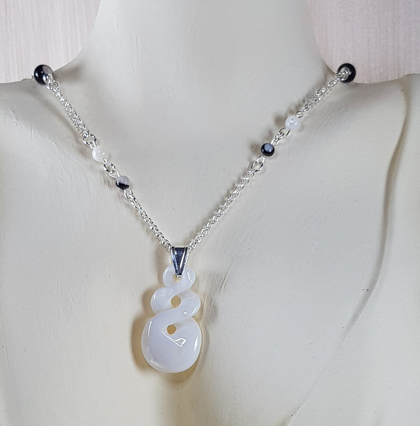 Pendentif Nacre Blanche et Noire Argent 925 | Lithothérapie Équilibre