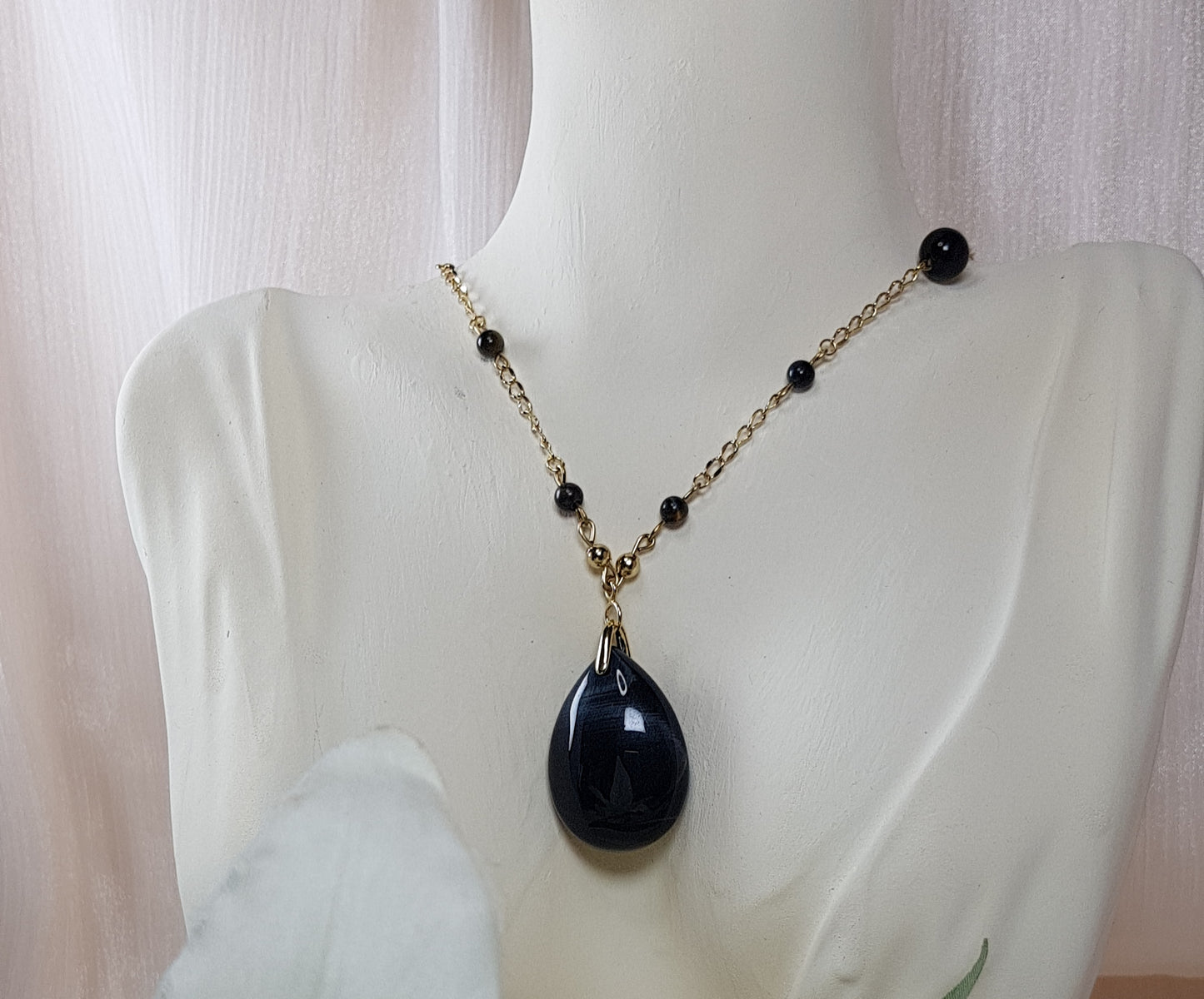 oeil de faucon acier