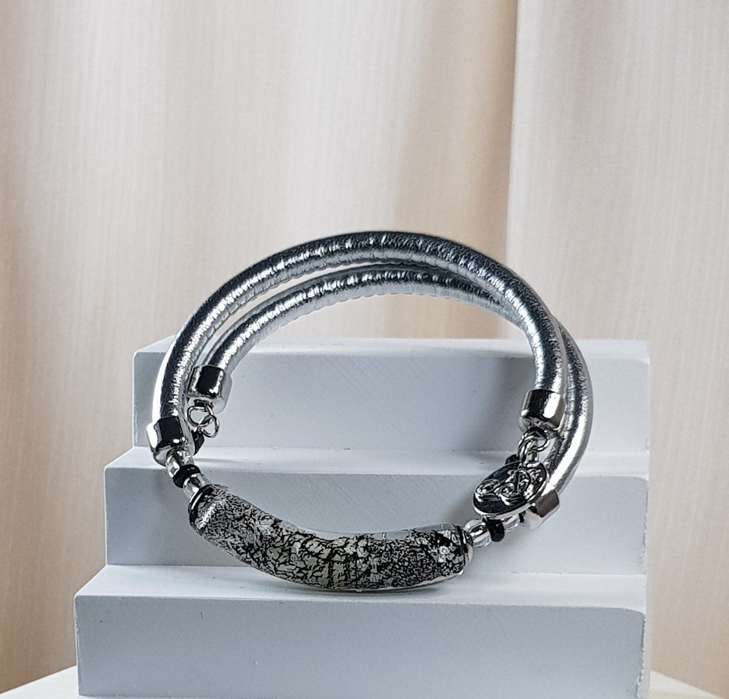 Bracelet murano tube noir argenté