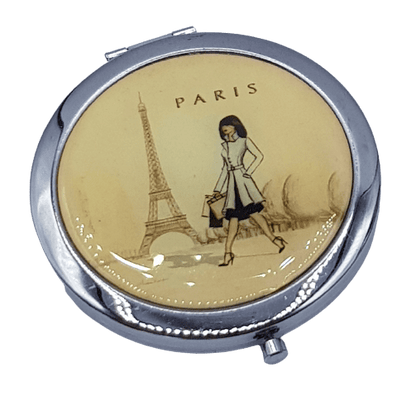 Miroir de poche business woman à Paris