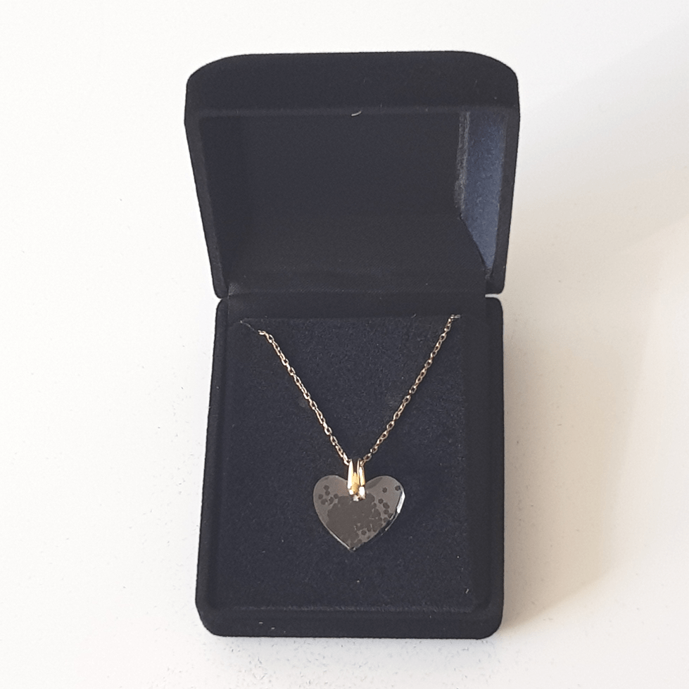 Collier coeur noir pailletté