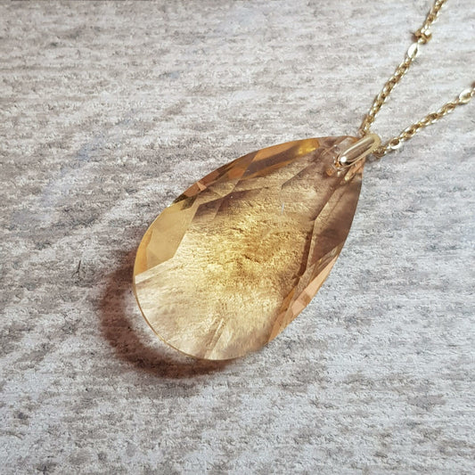 Pendentif goutte crystal