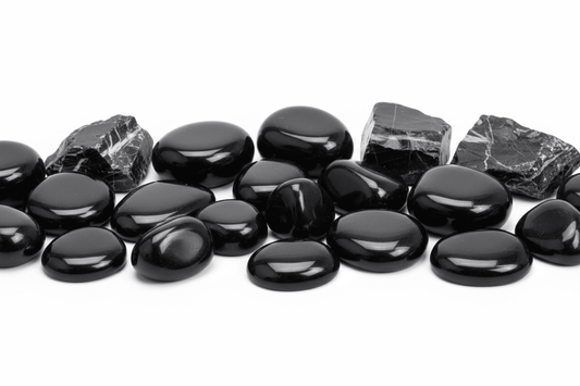 Onyx noir naturel poli - pierre de protection noire brillante pour bijouterie et lithothérapie ancrage