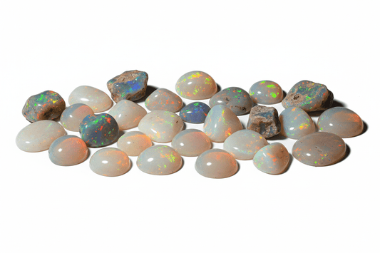 Opale naturelle iridescente - pierre précieuse aux reflets arc-en-ciel multicolores pour bijouterie et lithothérapie créativité