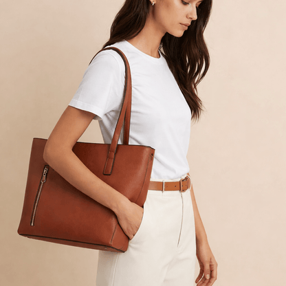 Sac pochette caramel - Douceur et élégance avec cette pochette caramel en promotion.