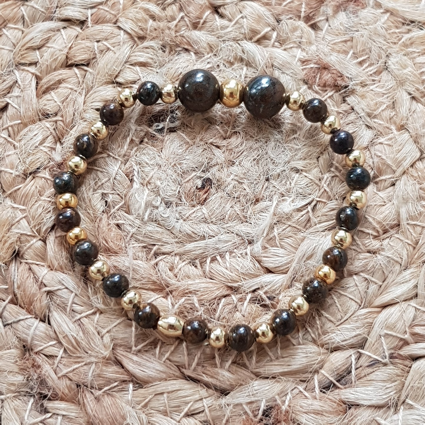 Bracelet bronzite