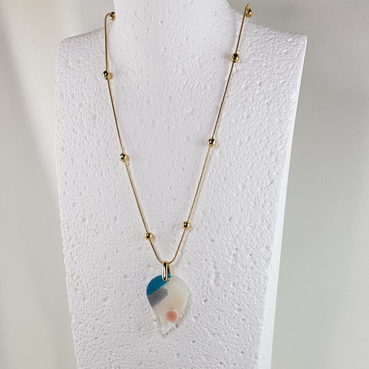 Collier Charmille Turquoise Pastel Rose | Pendentif Résine Artisanal Romantique - Les Secrets de Louisettecollier