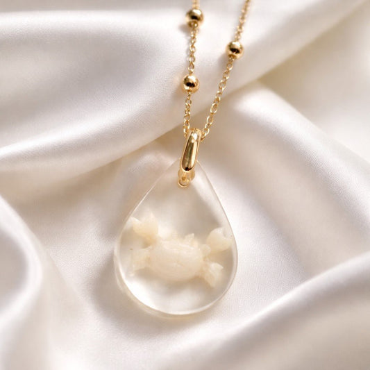 Collier Pendentif Étrille Blanc en Résine - Crabe Marin Pur