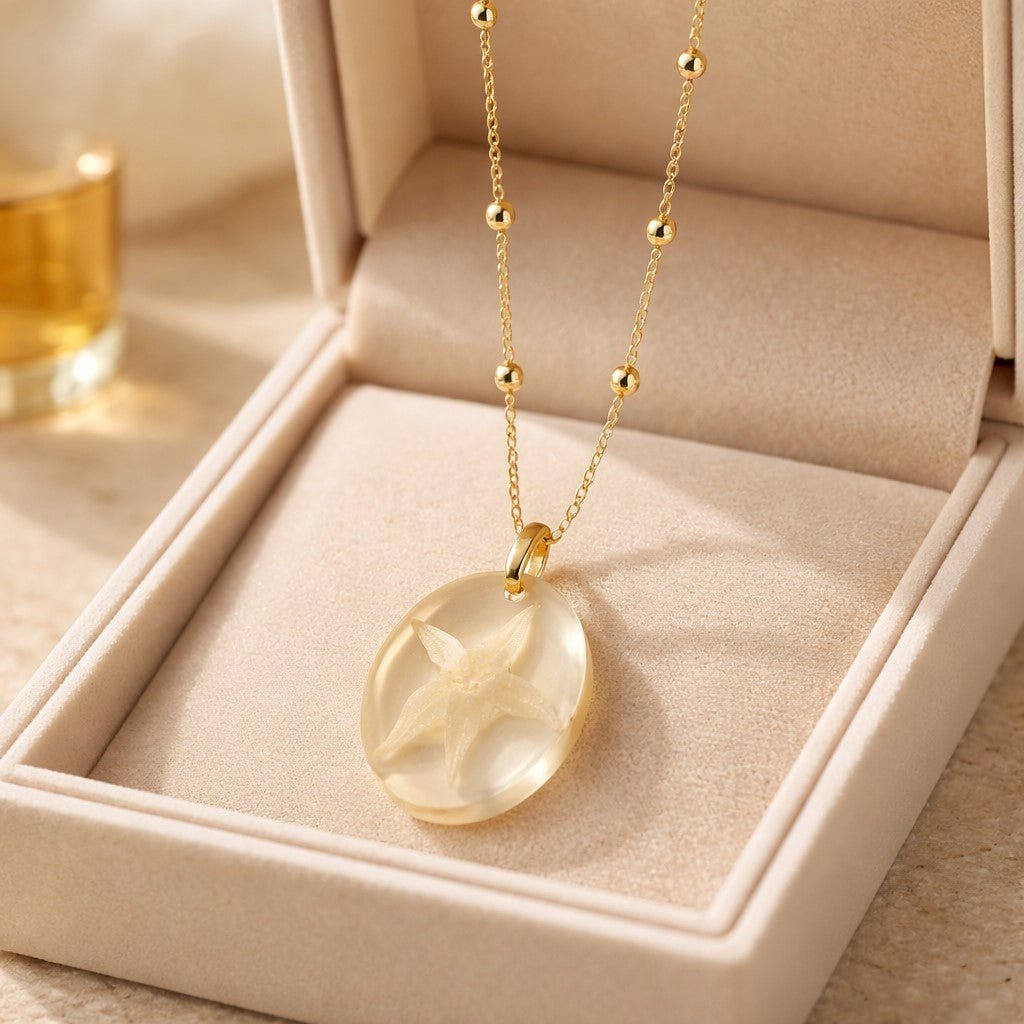 Collier Pendentif Étoile de Mer Blanc en Résine