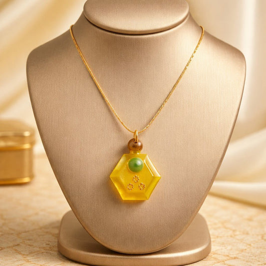 Collier Pendentif Flacon Alvéole jaune et Vert - Design Unique et Raffiné