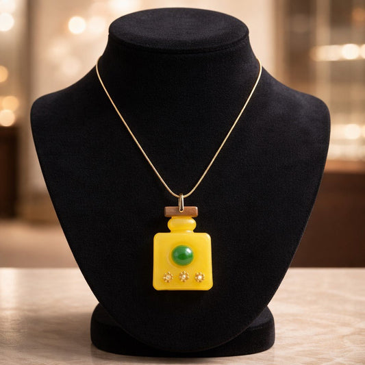 Collier Pendentif Flacon Gaby Jaune et Vert - Fraîcheur et Originalité