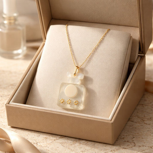 Collier Pendentif Flacon Gaby Poudré - Douceur et Raffinement