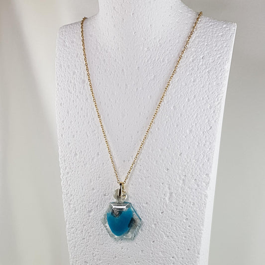 Collier Pendentif Flacon Alvéole Teal - Élégance Structurée - Les Secrets de Louisette