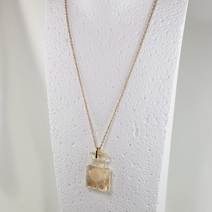 Collier Pendentif Flacon Gaby Poudré - Douceur et Raffinement - Les Secrets de Louisettecollier