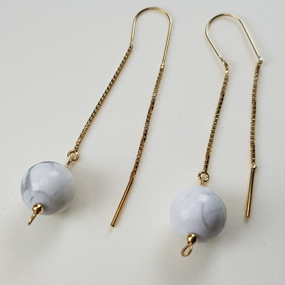 Boucles d'oreilles howlite en argent 925 plaqué or - pierre naturelle