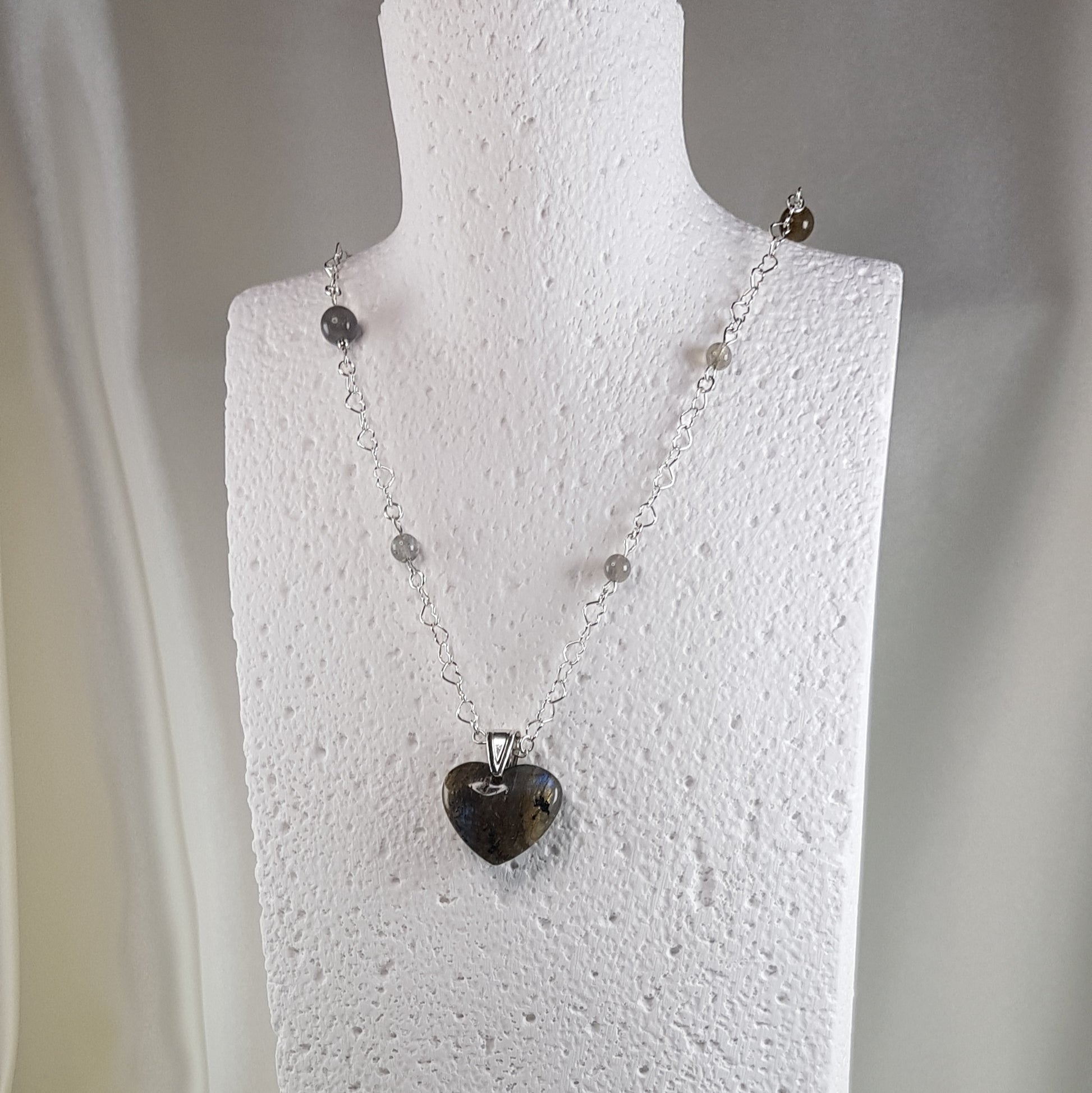 Pendentif labradorite cœur en argent 925 - pierre protectrice