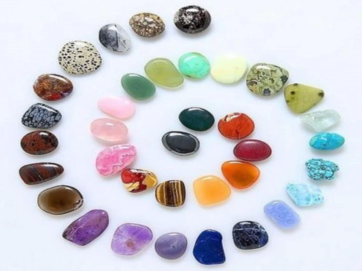 Bague montée sur pierres à la demande et au choix