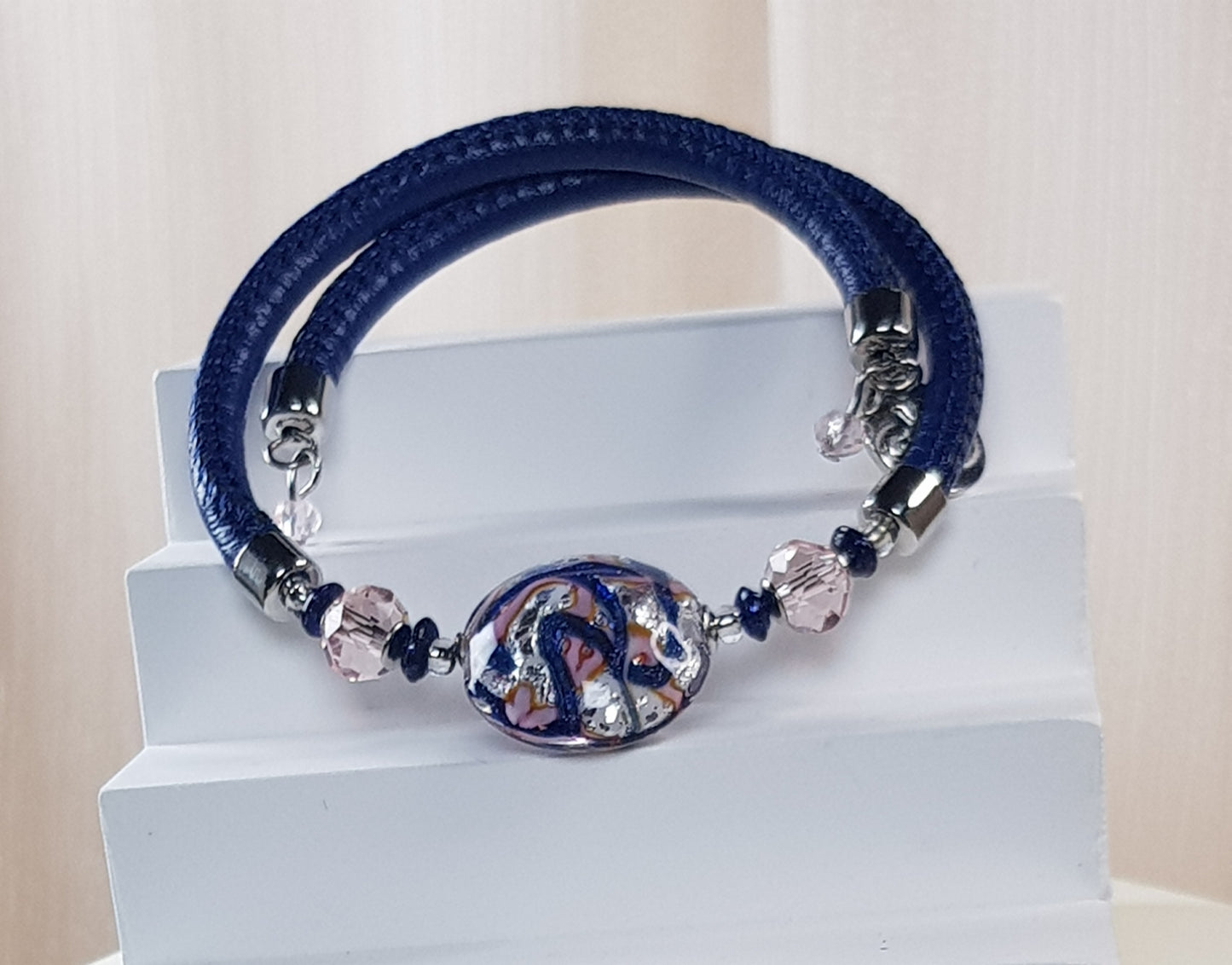 Bracelet murano  médaillon désign bleu et rose