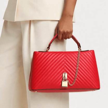 Sac à main Darnel rouge - Audace et élégance avec ce sac rouge en promotion exceptionnelle.