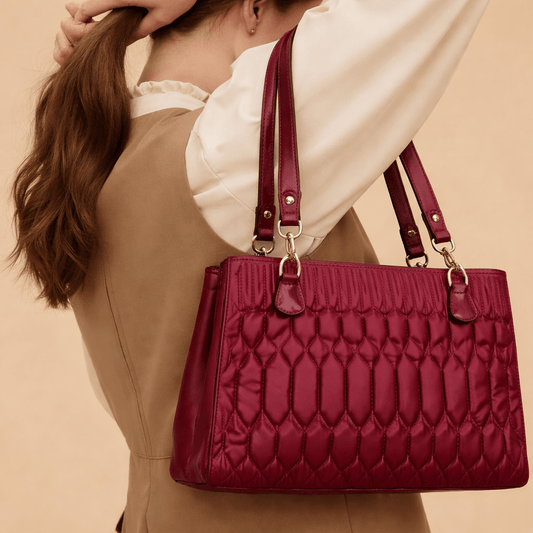 Sac à main Altesse bordeaux - Élégance raffinée avec ce sac bordeaux en promotion exceptionnelle.
