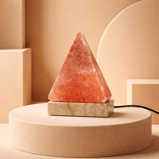 Lampe Pyramide Cristal de Sel d'Himalaya USB
