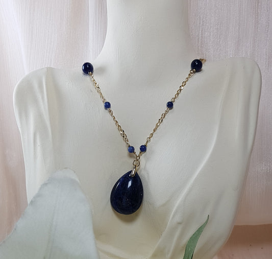 sodalite + acier