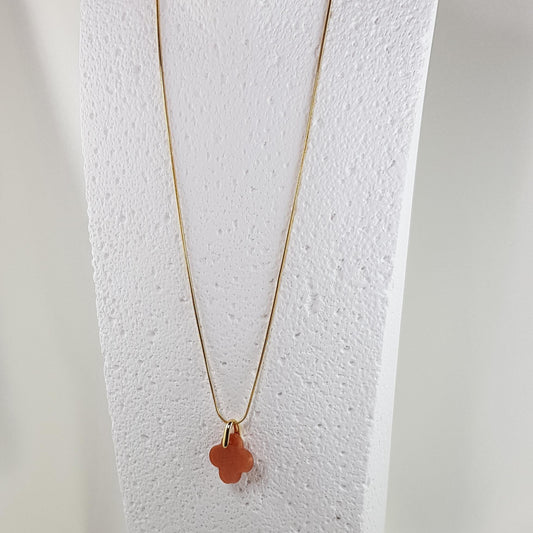 Collier Pendentif Trèfle Alhambra Bronze - Chaleur Intemporelle - Les Secrets de Louisettecollier