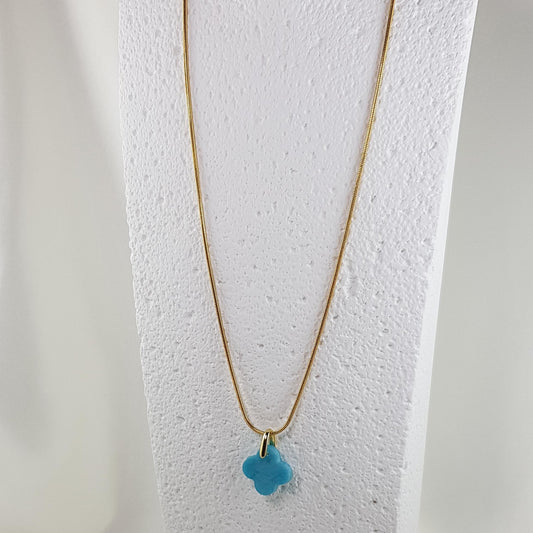 Collier Pendentif Trèfle Alhambra Turquoise - Éclat et Protection - Les Secrets de Louisettecollier