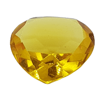 Cœur de cristal ambre, objet décoratif raffiné aux tons dorés chaleureux
